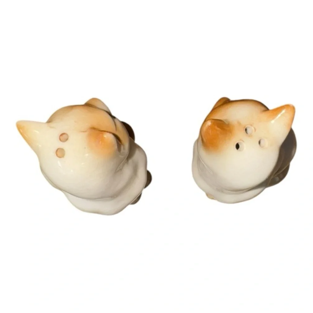 Vintage Pair Japan‎ Siamese Cat Kitten Porcelain Salt Pepper Shakers